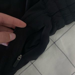 Women’s 00 lulu lemon shorts